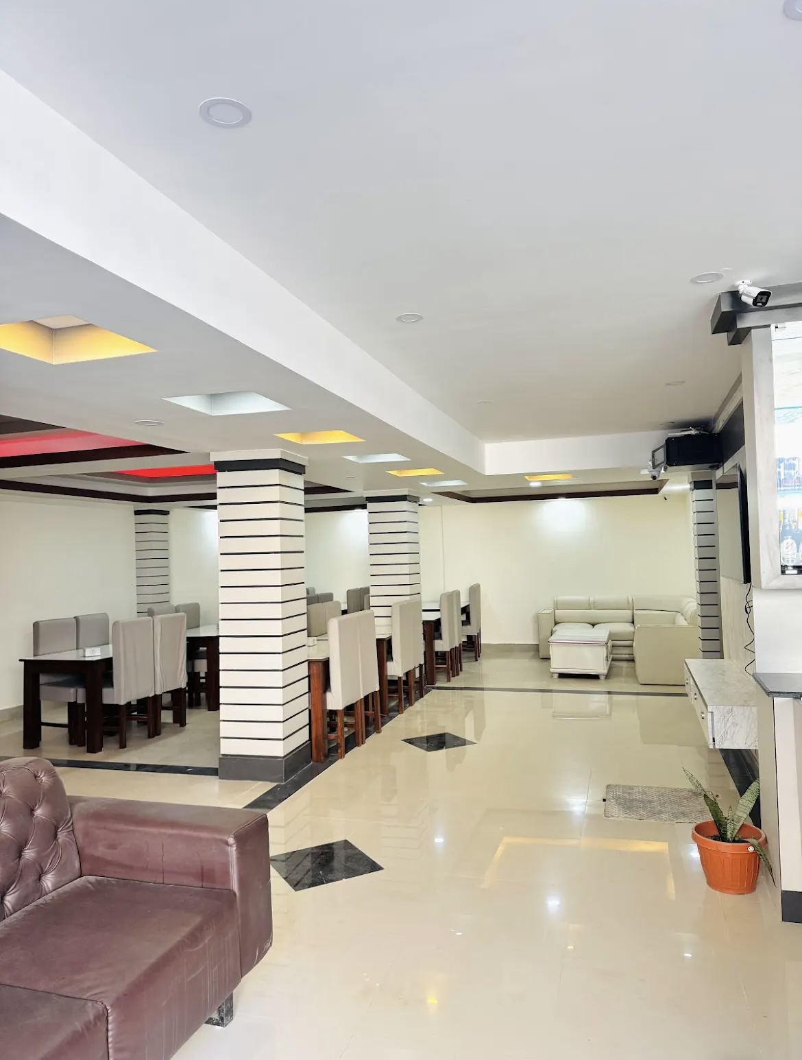 Hotel White Dreams restaurant interior